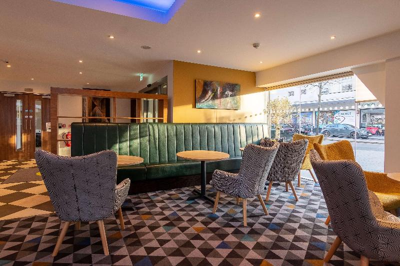 Ramada Encore Leicester - Lobi
