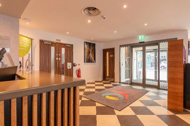 Ramada Encore Leicester - Lobi