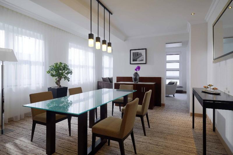Marriott Hotel Cologne - Oda