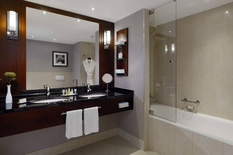 Marriott Hotel Cologne - Oda