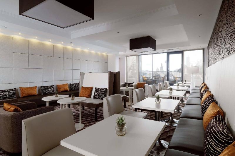 Marriott Hotel Cologne - Oda