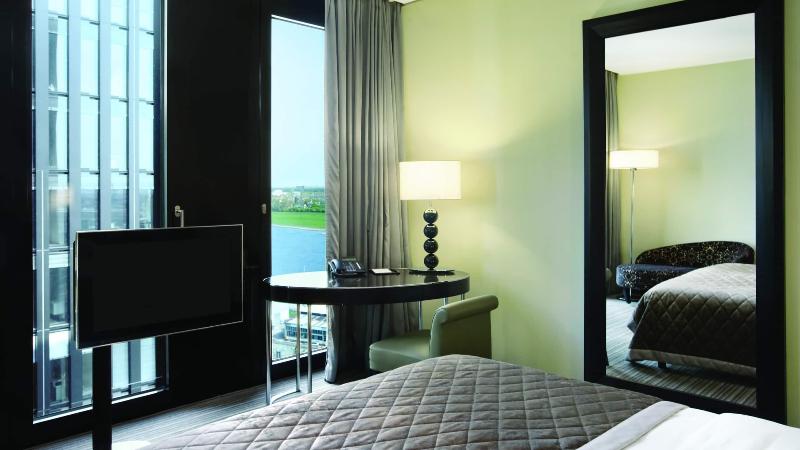 Hyatt Regency Dusseldorf - Oda