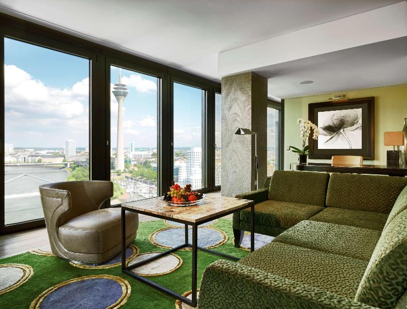 Hyatt Regency Dusseldorf - Oda