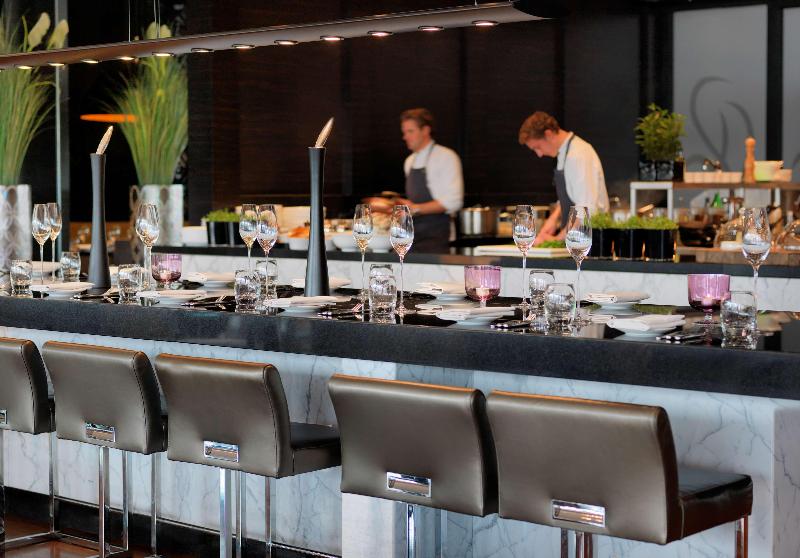 Hyatt Regency Dusseldorf - Restoran