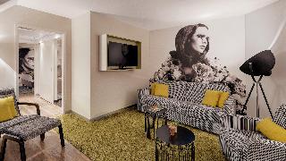 Hotel Indigo Dusseldorf-Victoriaplatz fotoÄŸrafÄ±