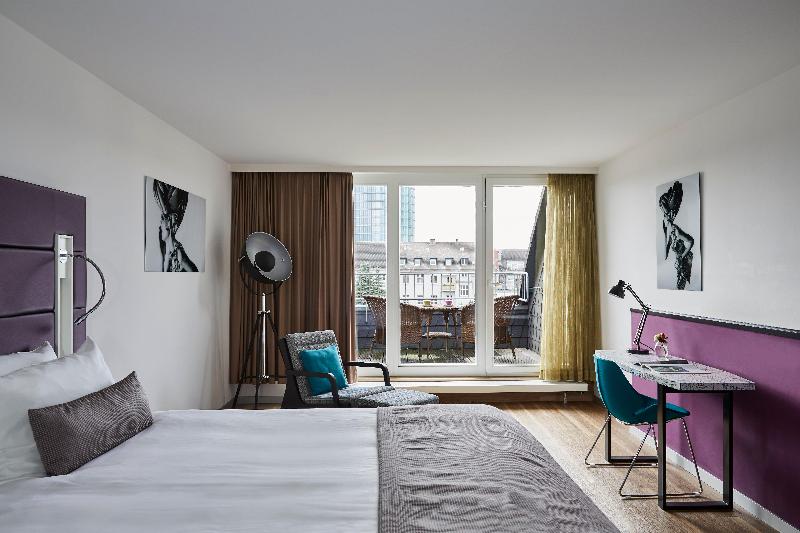 Hotel Indigo Dusseldorf-Victoriaplatz - Oda