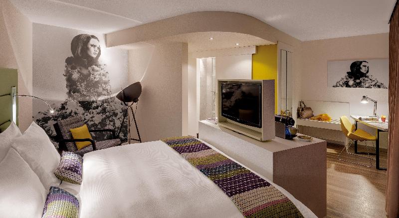 Hotel Indigo Dusseldorf-Victoriaplatz - Oda