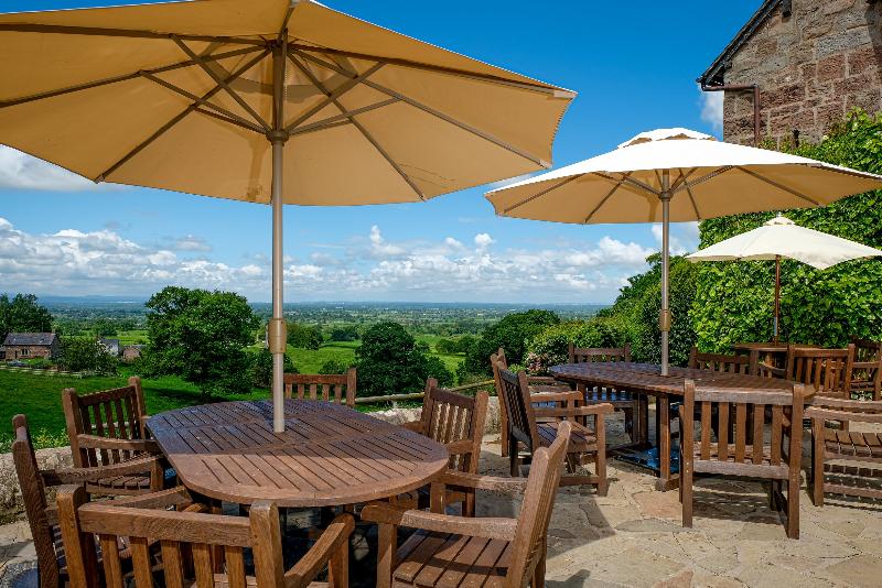 The Pheasant Inn - Teras