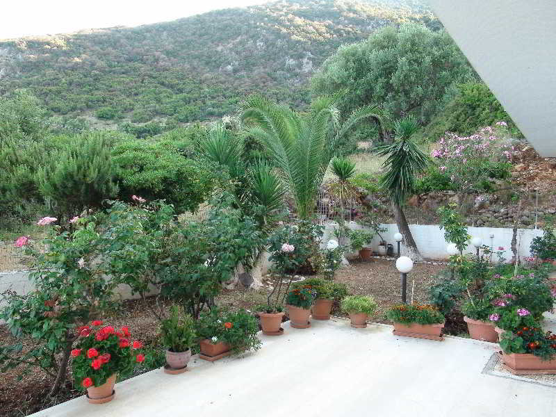 Filoxenia Hotel & Apartments - Genel