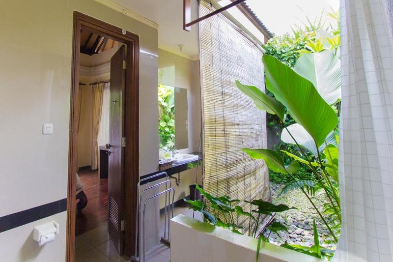 Ladera Villa Ubud by Zuzu - Oda
