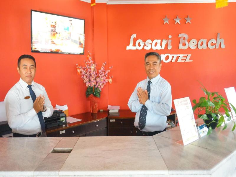 Losari Beach Makassar - Bar