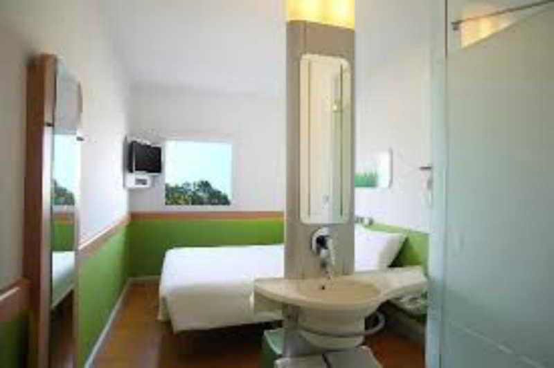 Cordia Hotel Surabaya Airport Hotel Dalam Bandara fotoÄŸrafÄ±