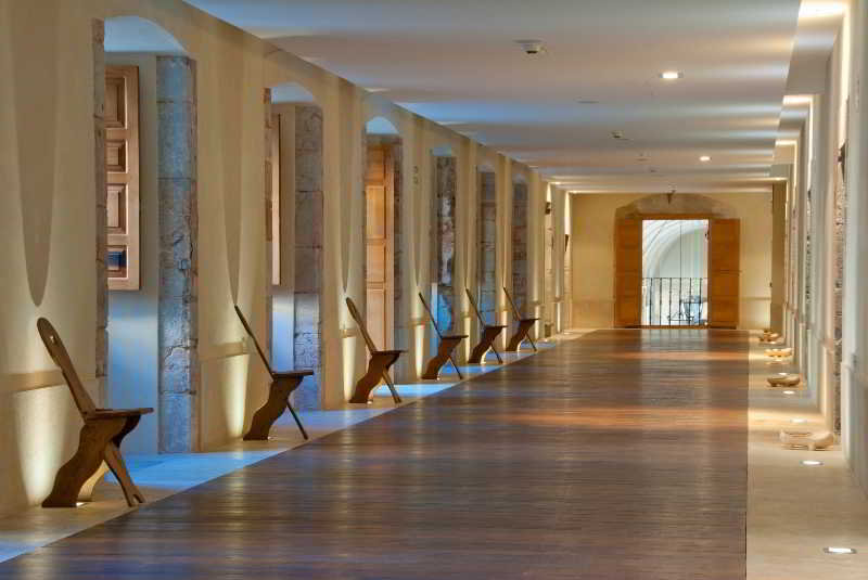 Parador Monasterio de Corias - Genel