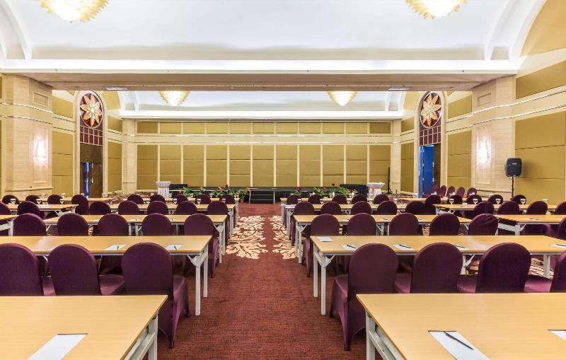 Wyndham Surabaya - Toplantı
