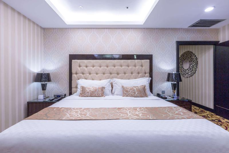 Wyndham Surabaya - Oda