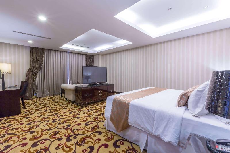 Wyndham Surabaya - Oda