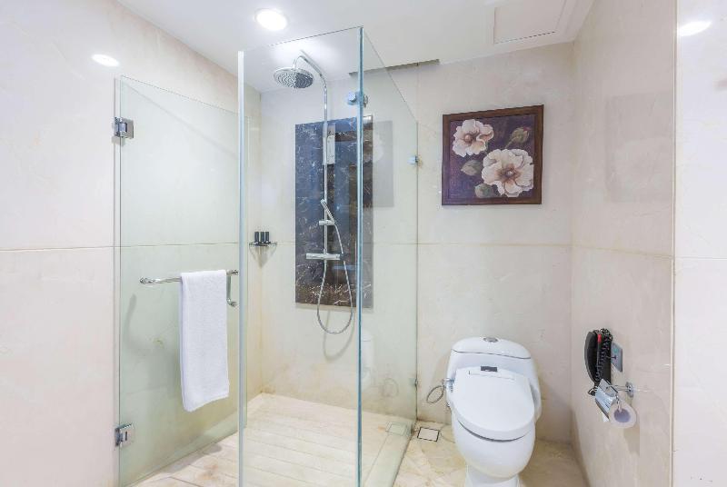 Wyndham Surabaya - Oda