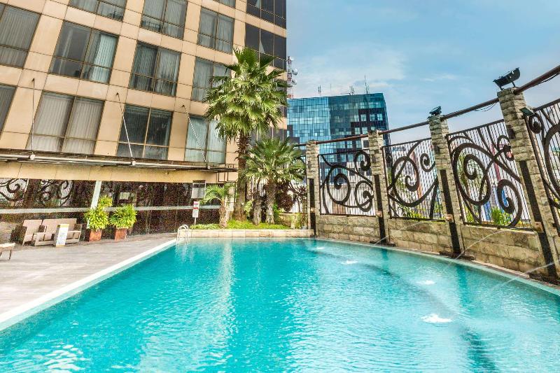 Wyndham Surabaya - Havuz