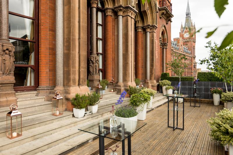 St. Pancras London, Autograph Collection - Oda