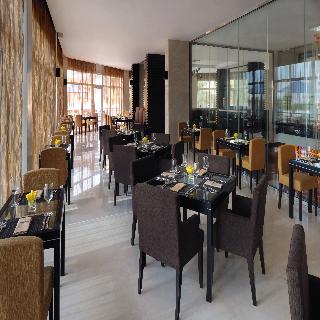 Movenpick Hotel Jumeirah Lakes Towers fotoÄŸrafÄ±