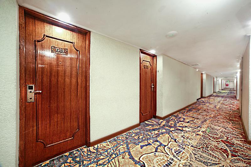 Grand Inna Tunjungan Hotel - Oda