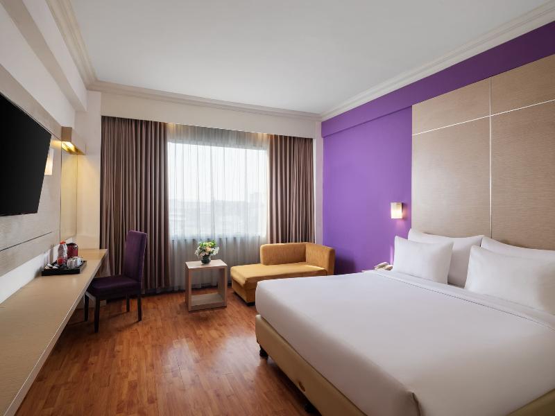 Grand Inna Tunjungan Hotel - Oda