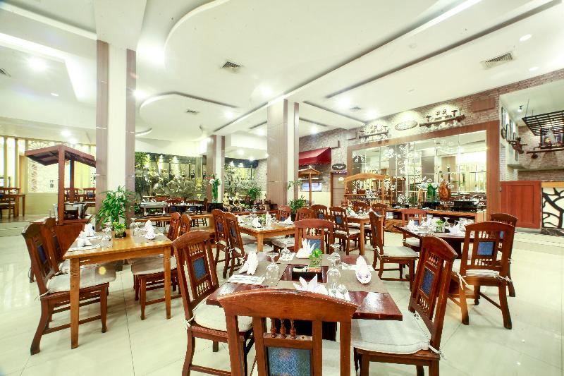 Grand Inna Tunjungan Hotel - Restoran