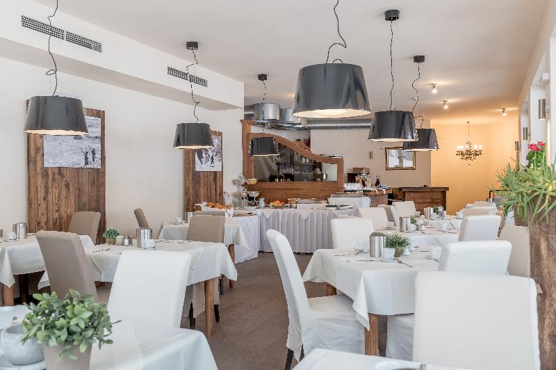 Appartements Torri di Seefeld - Restoran