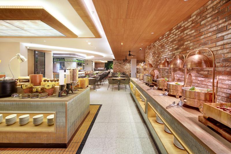 Harper Kuta Hotel by ASTON - Restoran
