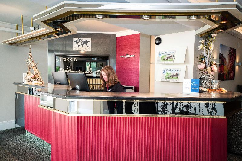Best Western Hotel Windorf - Lobi