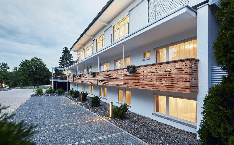 Scotty Emily Hotel Ulm, Sure Hotel Collection BW - Genel