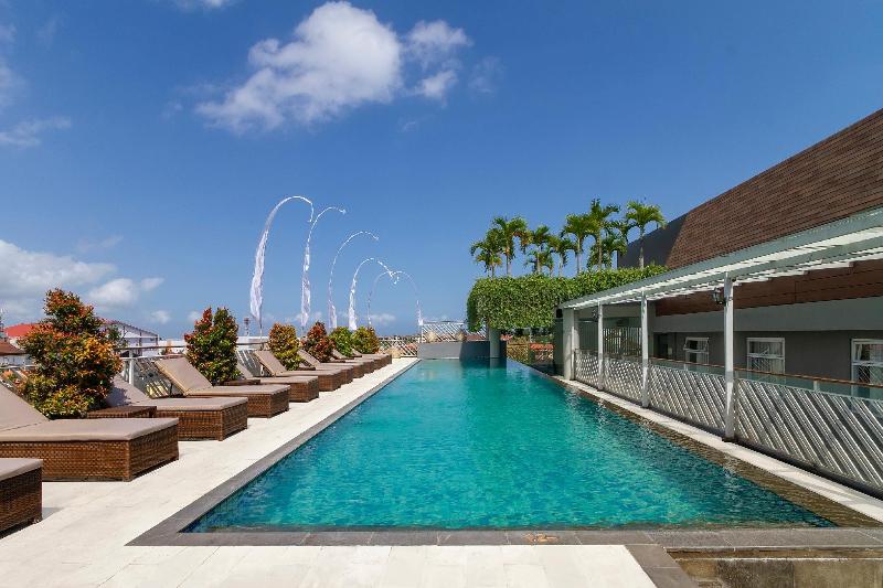PrimeBiz Hotel Kuta - Lobi