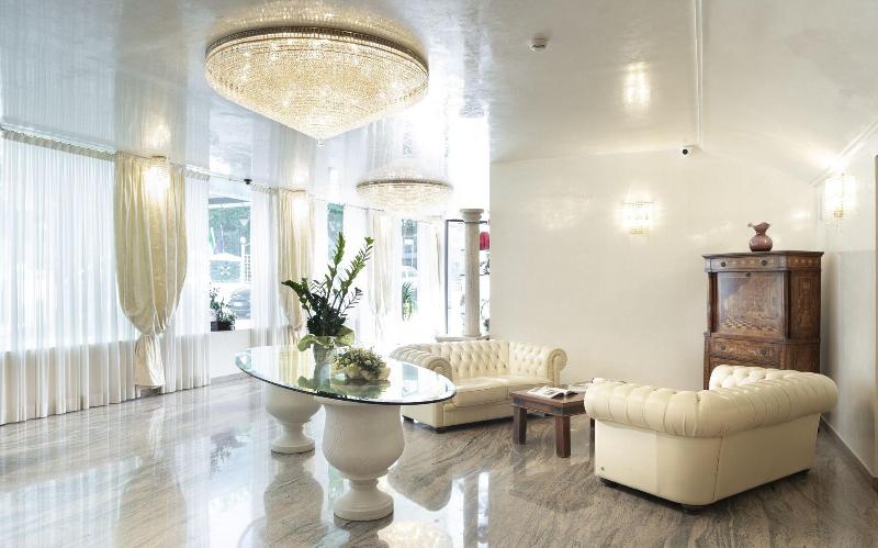 Hotel Ambassador - Lobi