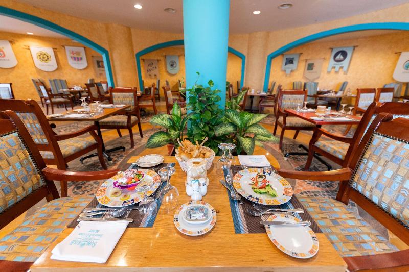 SUNRISE Holidays Resort (Adults Only) - Restoran