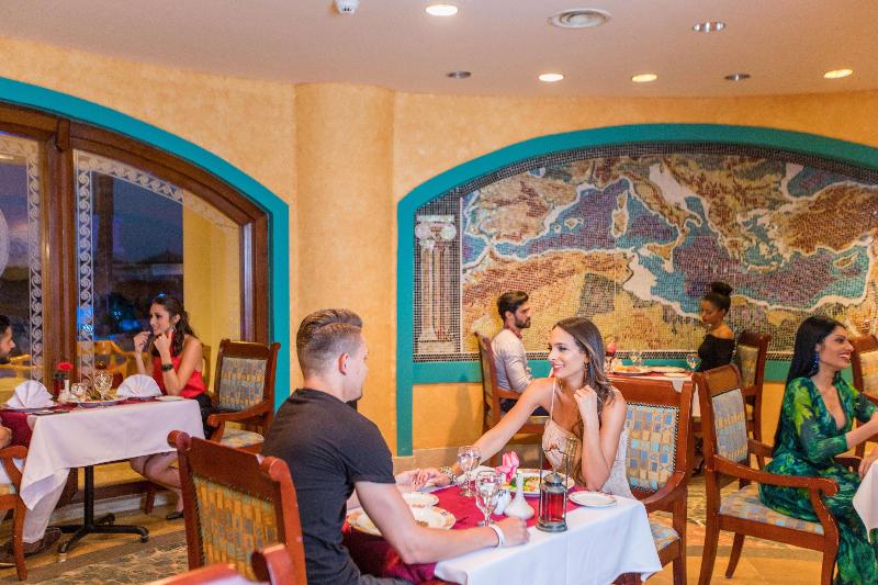 SUNRISE Holidays Resort (Adults Only) - Restoran