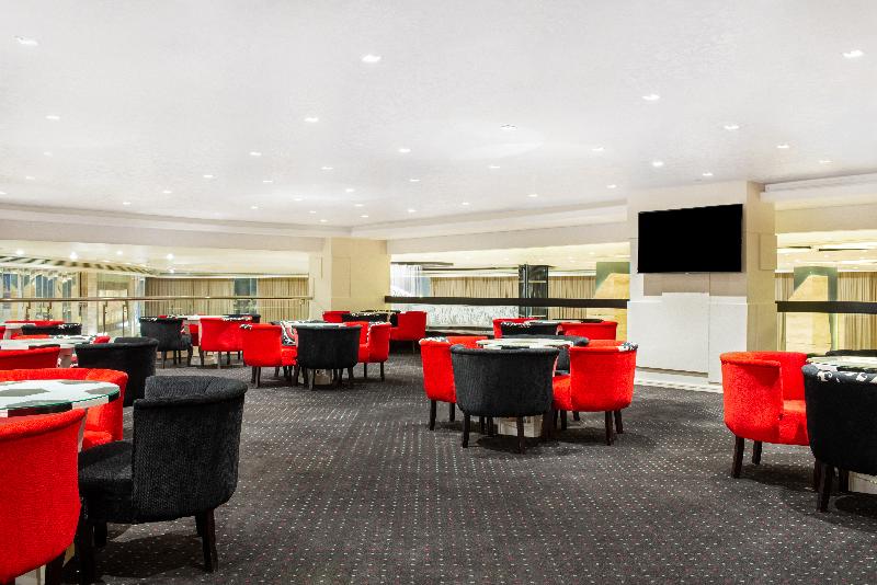 Radisson BLU Alexandria Hotel - Bar