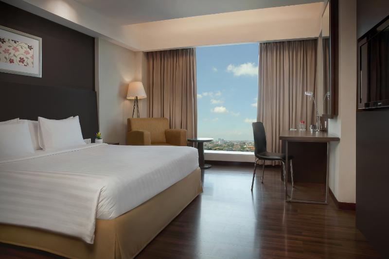 The Alana Surabaya - Oda