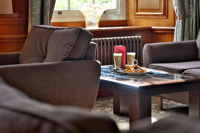 Hellaby Hall Hotel - Lobi