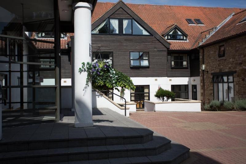 Hellaby Hall Hotel - Genel