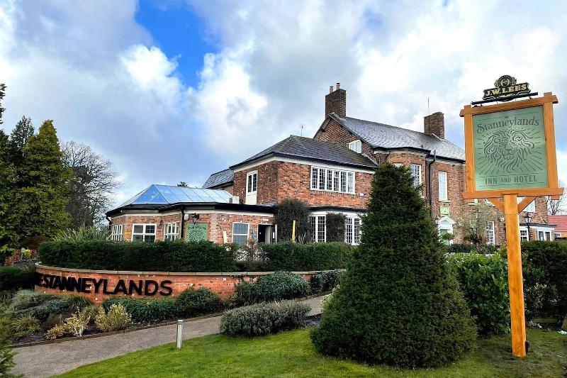 The Stanneylands Hotel - Genel
