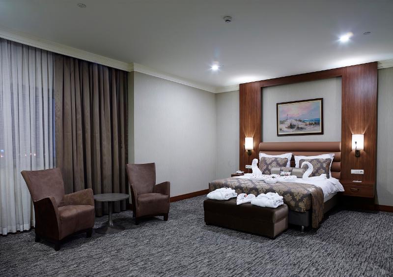 Euro Park Hotel - Oda