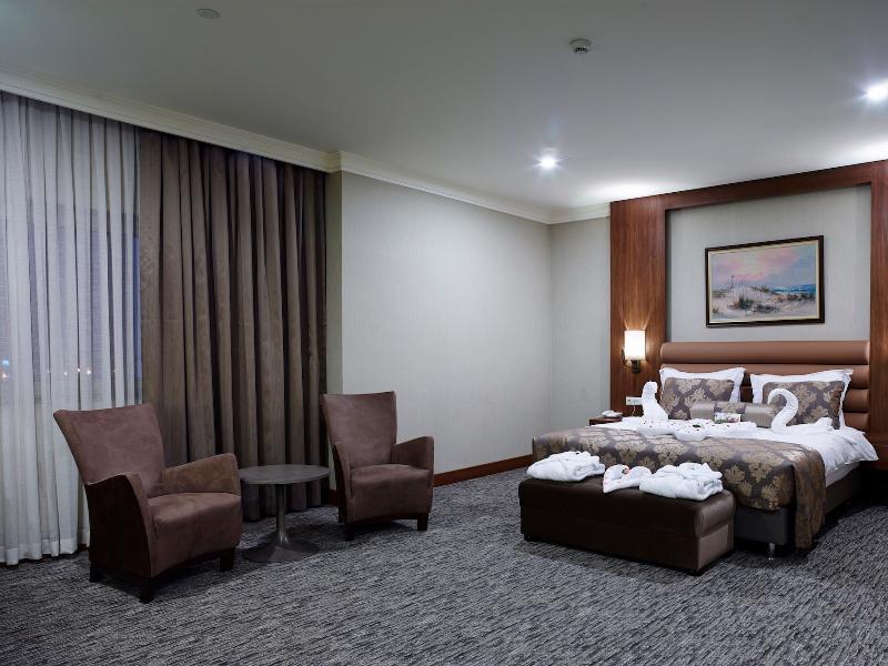 Euro Park Hotel - Oda