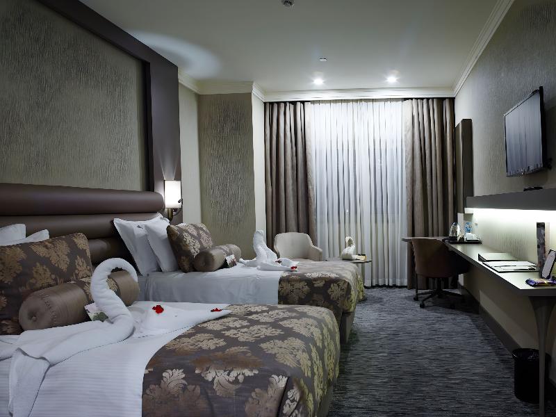 Euro Park Hotel - Oda