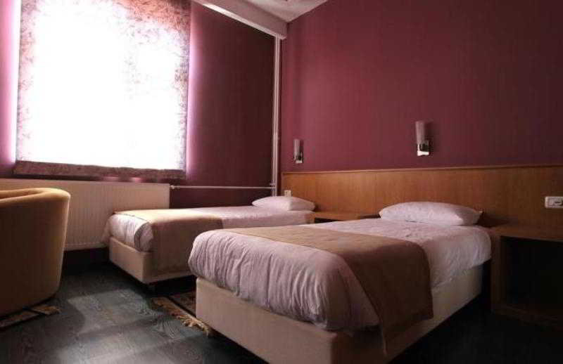 Lirak Hotel fotoÄŸrafÄ±