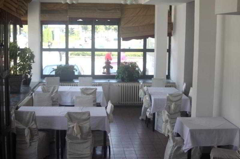 Lirak Hotel fotoÄŸrafÄ±