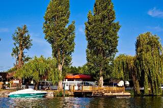 Les Canisses
