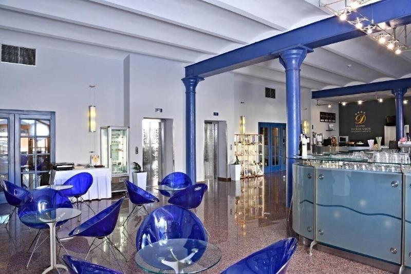 LH Hotel Dvorak Tabor - Bar