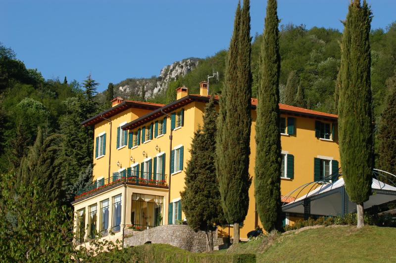 Boutique Hotel Villa Sostaga (Lake Garda) - Genel