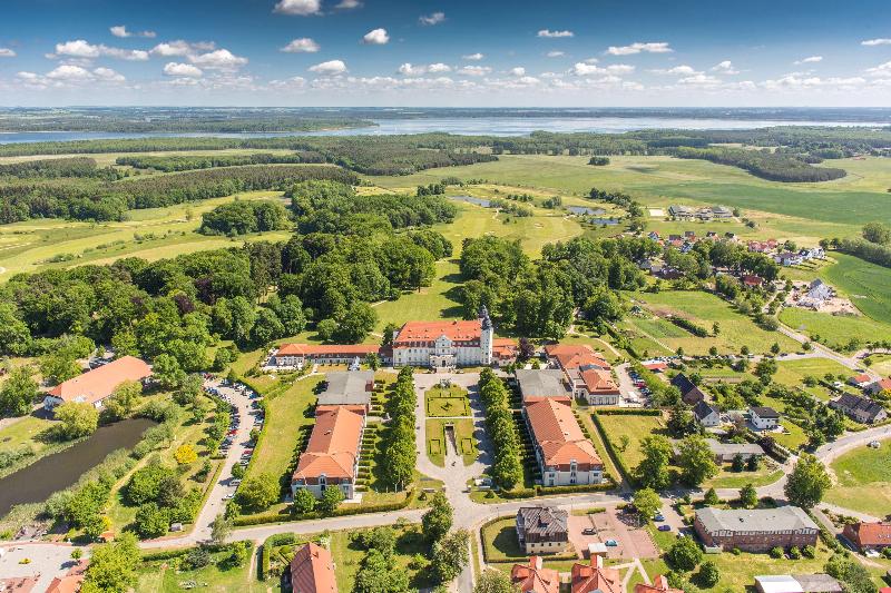 SCHLOSS Hotel Fleesensee - Genel