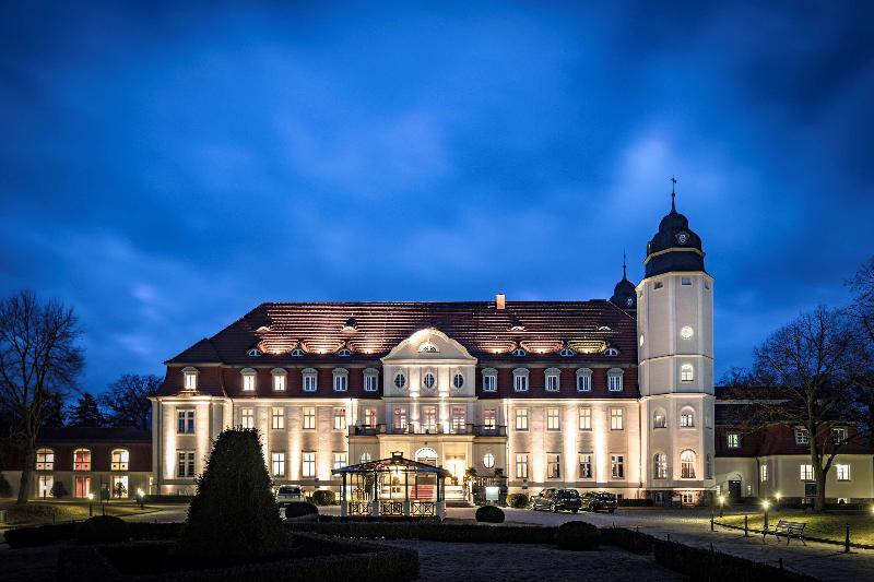 SCHLOSS Hotel Fleesensee - Genel